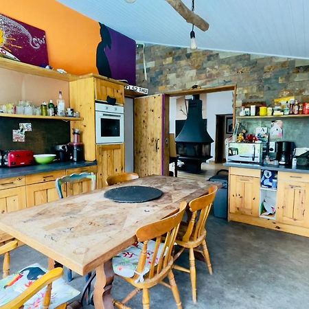 Carwyns Surf House Hostel Сеньос Екстериор снимка
