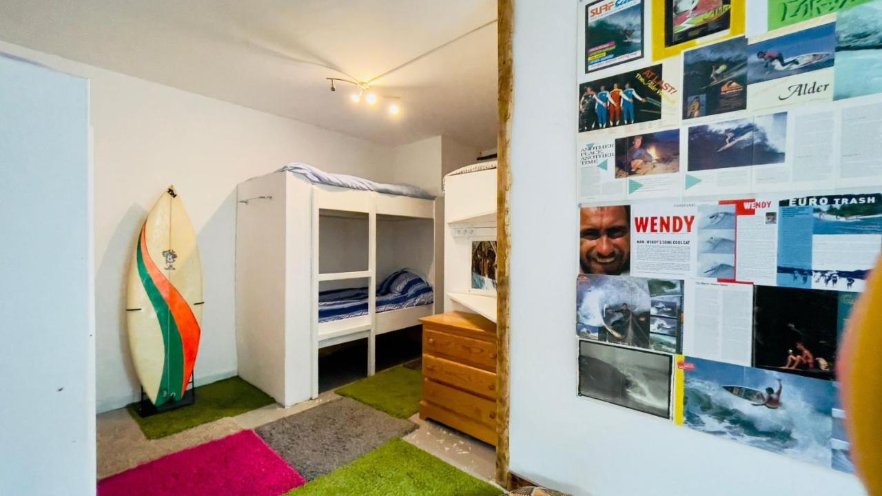 Carwyns Surf House Hostel Сеньос Екстериор снимка
