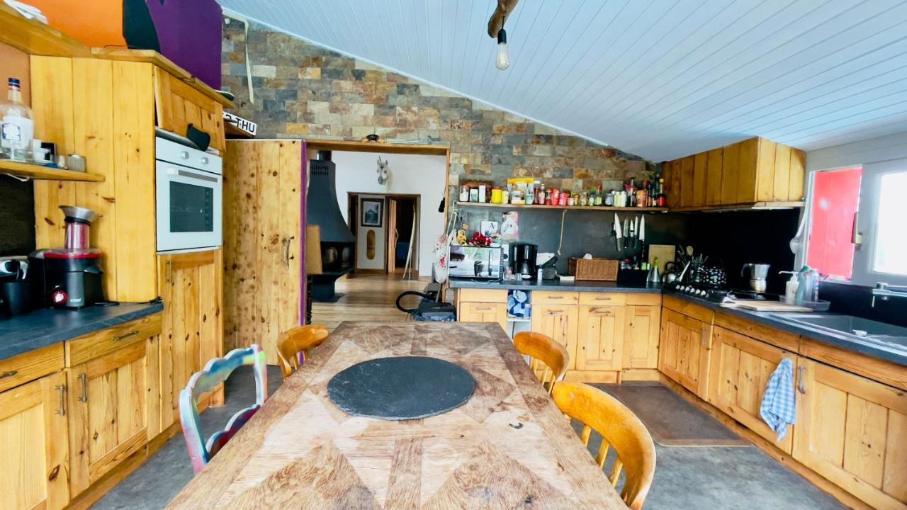 Carwyns Surf House Hostel Сеньос Екстериор снимка