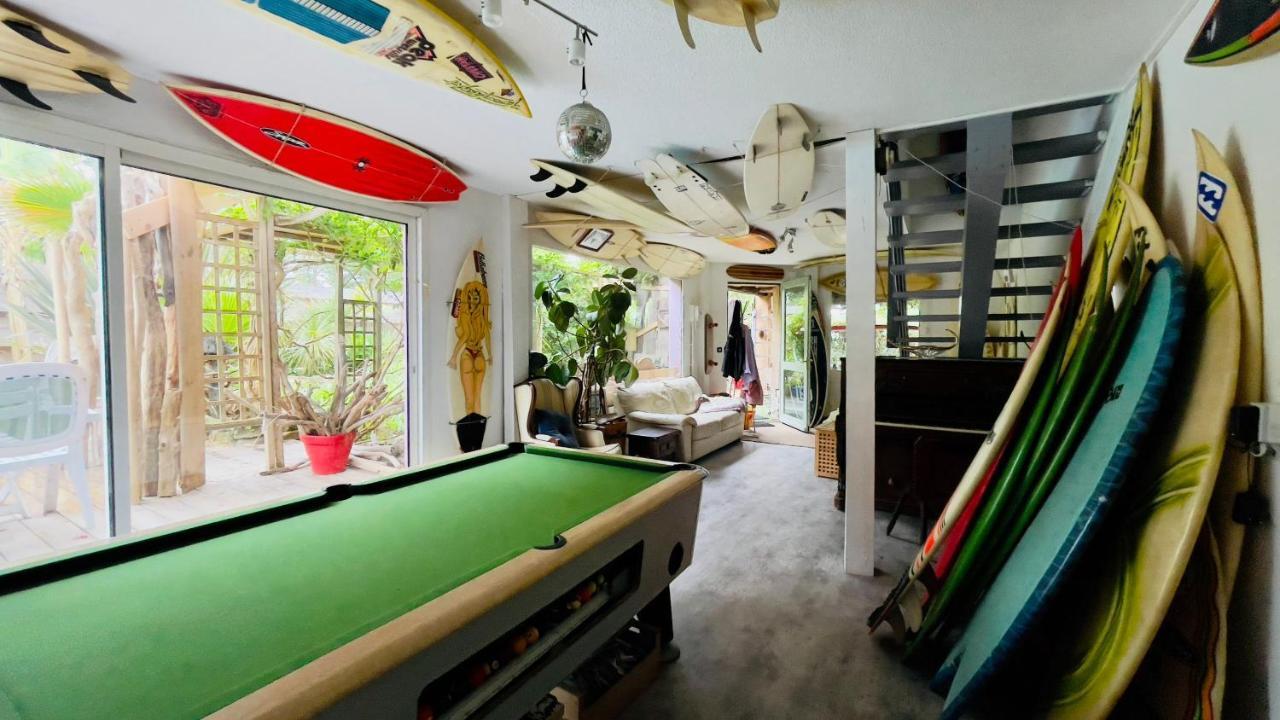Carwyns Surf House Hostel Сеньос Екстериор снимка
